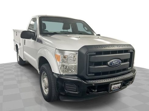 Used 2015 Ford F250 XL RWD image 1
