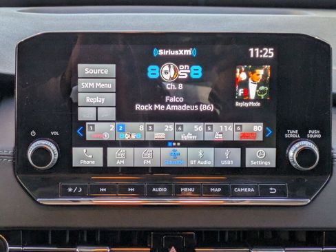 Used 2022 Mitsubishi Outlander SE image 26