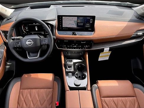 New 2026 Nissan Rogue Platinum w/ Platinum Premium Package image 5