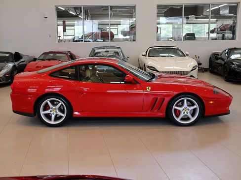 Used 2000 Ferrari 550 Maranello Coupe RWD image 30