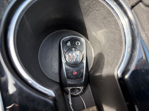Used 2025 Buick Encore GX Preferred FWD image 21