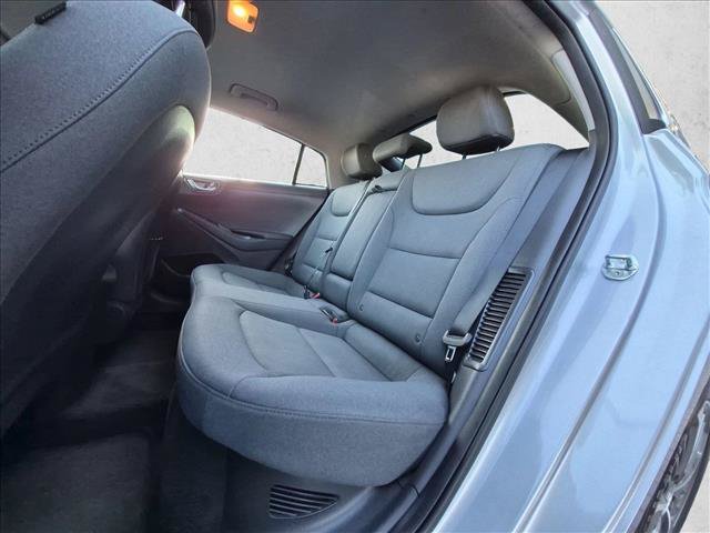 Used 2022 Hyundai Ioniq SEL FWD image 16