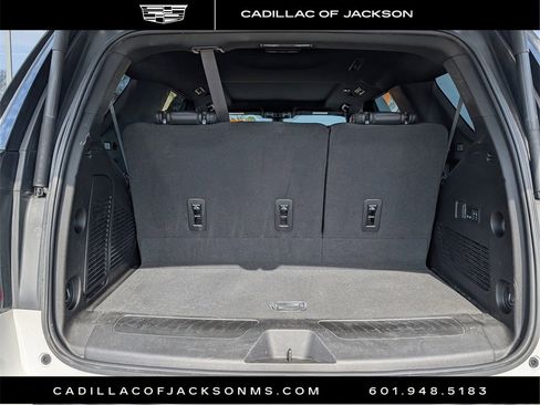 Used 2022 Chevrolet Tahoe LT w/ Luxury Package image 29