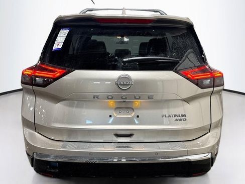 New 2026 Nissan Rogue Platinum w/ Platinum Premium Package image 5