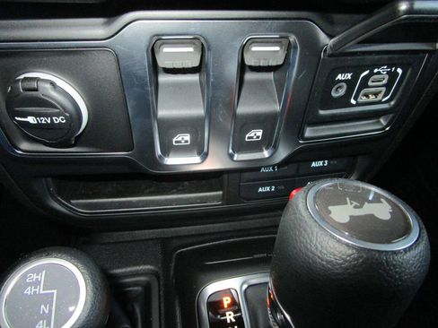 New 2026 Jeep Wrangler Sport S image 38