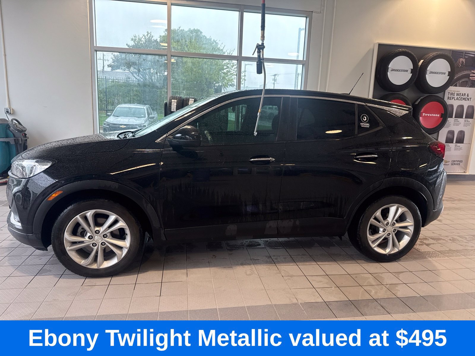 Used 2021 Buick Encore GX Preferred w/ Cold Weather Comfort Package FWD image 2