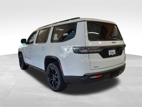 New 2026 Jeep Grand Wagoneer Summit w/ Premium Group III image 7