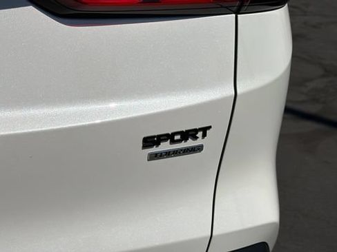 Used 2025 Honda CR-V Sport Touring image 11