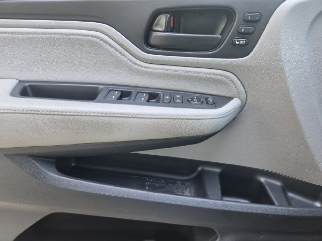 Used 2018 Honda Odyssey Touring image 26