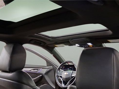 Used 2025 Cadillac CT5 Premium Luxury image 16