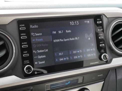 Certified 2022 Toyota Tacoma SR5 image 22