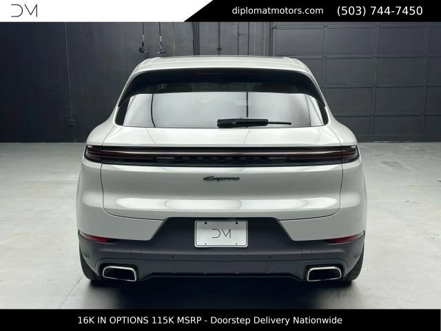 Used 2025 Porsche Cayenne E-Hybrid AWD/4WD image 6