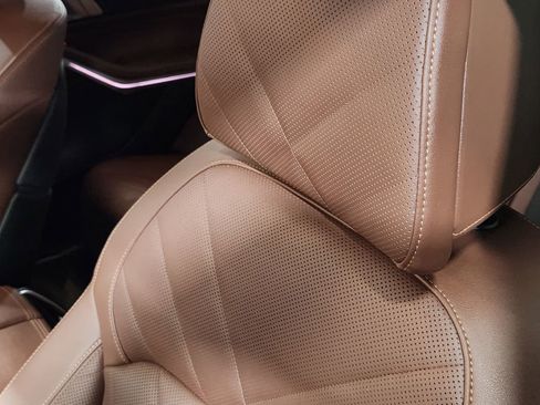 Used 2024 BMW X5 xDrive40i w/ Climate Comfort Package image 34