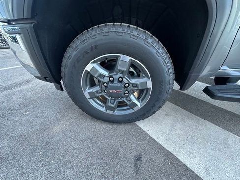 New 2026 GMC Sierra 2500 SLT w/ Texas SLT Premium Package AWD/4WD image 11