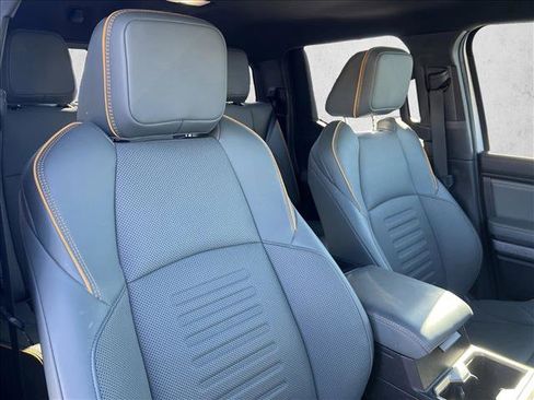 Certified 2025 Toyota Tacoma 4x4 Double Cab Hybrid image 24