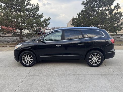 Used 2017 Buick Enclave Convenience w/ Trailering Package image 3