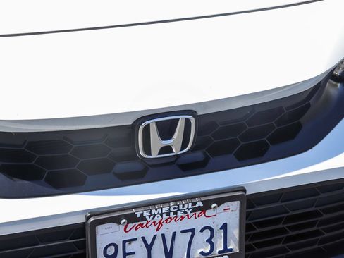 Used 2023 Honda Civic Sport image 11