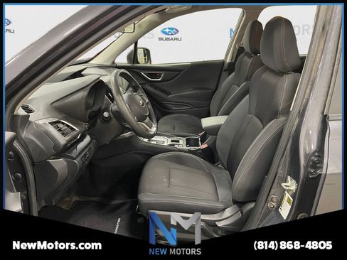 Used 2021 Subaru Forester AWD/4WD image 9