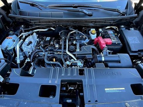 New 2026 Nissan Kicks SV image 11