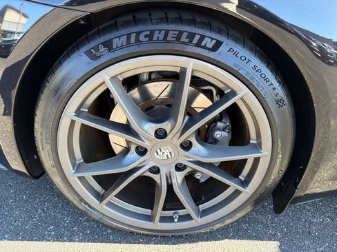 Used 2018 Porsche 911 Carrera T image 27