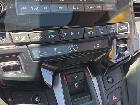Used 2022 Honda Odyssey EX-L image 29