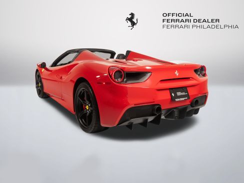 Certified 2018 Ferrari 488 Spider RWD image 6