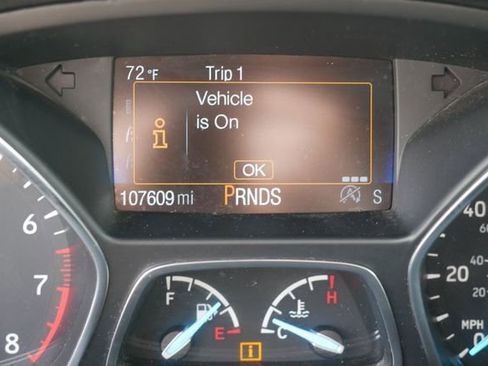 Used 2018 Ford Escape SE image 18