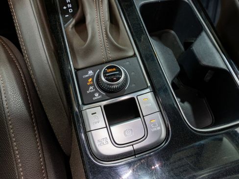 Used 2021 Kia Telluride SX image 27