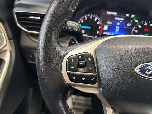 Used 2021 Ford Explorer Limited w/ Equipment Group 301A image 35