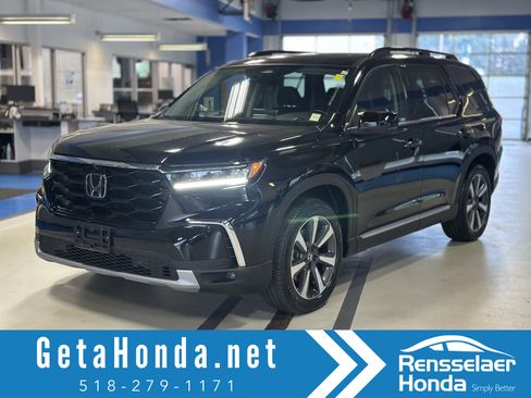 Used 2023 Honda Pilot Elite image 1