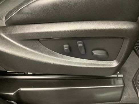 Used 2019 Chevrolet Silverado 2500 LTZ w/ Duramax Plus Package image 25