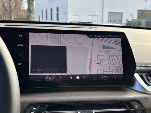 Used 2026 BMW X1 xDrive28i w/ Technology Package image 27