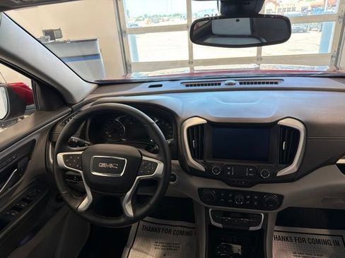 Used 2024 GMC Terrain SLT AWD/4WD image 21