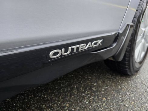 Used 2016 Subaru Outback 2.5i Premium AWD/4WD image 20