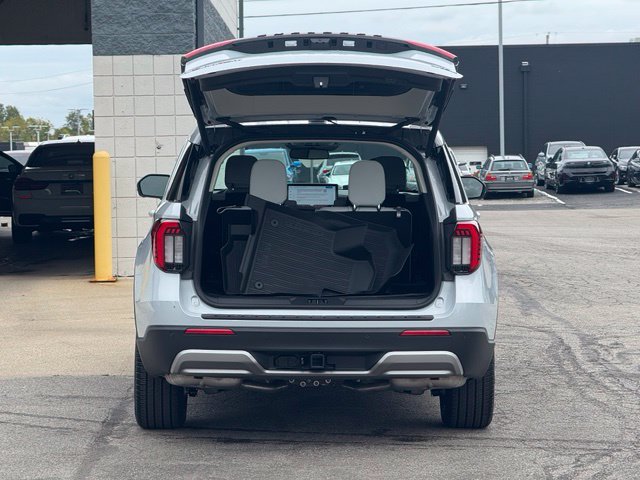 Used 2026 Ford Explorer Platinum w/ LUX Leather Package AWD/4WD image 35