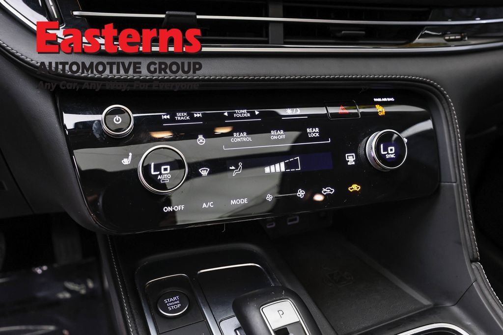 Used 2023 INFINITI QX60 Pure AWD/4WD image 22