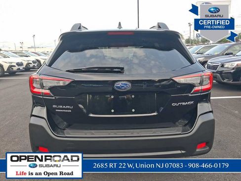 Used 2025 Subaru Outback Premium AWD/4WD image 5