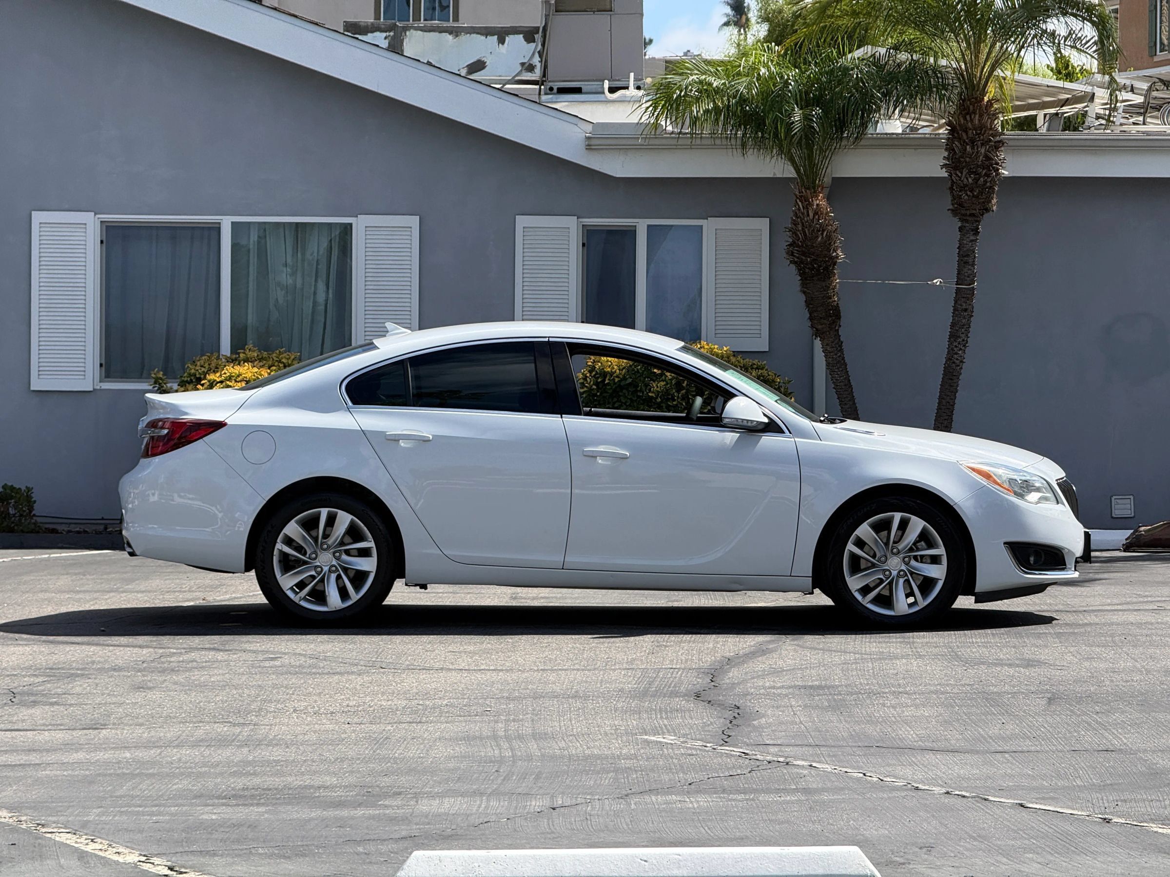 Used 2014 Buick Regal FWD image 5