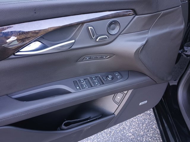 Used 2018 Cadillac CT6 Luxury AWD/4WD image 8