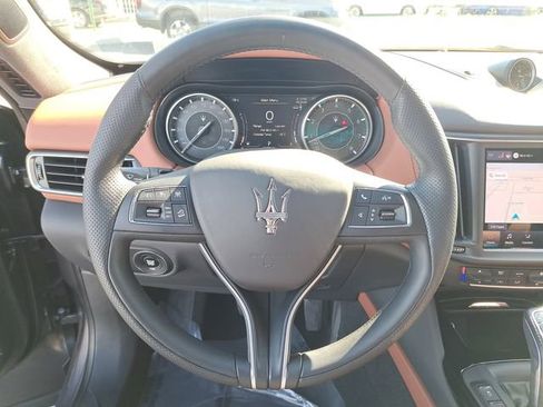 Used 2023 Maserati Levante GT image 27