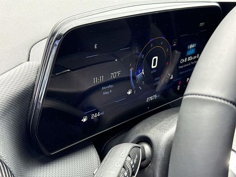Used 2025 Chevrolet Equinox LT FWD image 10