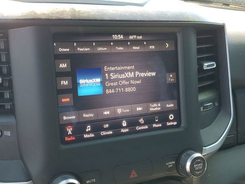 Used 2020 RAM 1500 Big Horn AWD/4WD image 21