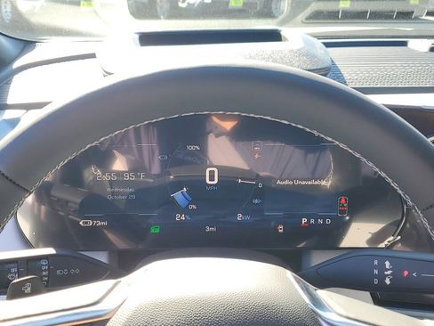 New 2026 Chevrolet Equinox EV LT image 31