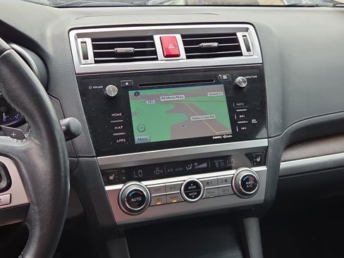 Used 2016 Subaru Outback 2.5i Limited image 25