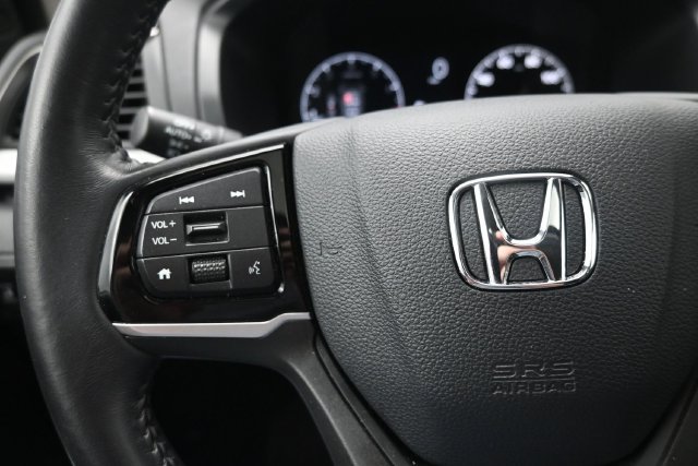 Used 2025 Honda Odyssey EX-L image 29