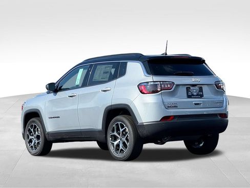 New 2026 Jeep Compass Limited AWD/4WD image 5