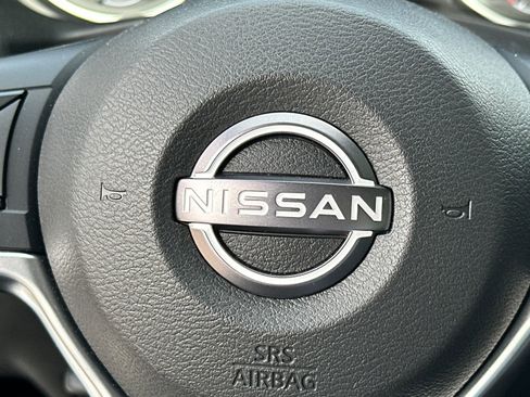 Certified 2025 Nissan Sentra SR w/ SR Premium Package FWD image 22