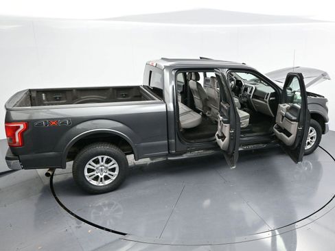 Used 2016 Ford F150 Lariat w/ Trailer Tow Package image 38