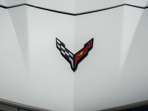 Used 2025 Chevrolet Corvette Z06 w/ Stealth Interior Trim Package RWD image 27