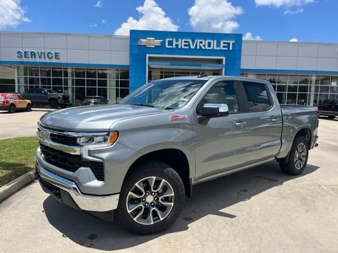 New 2026 Chevrolet Silverado 1500 LT w/ Z71 Off-Road Package AWD/4WD image 2